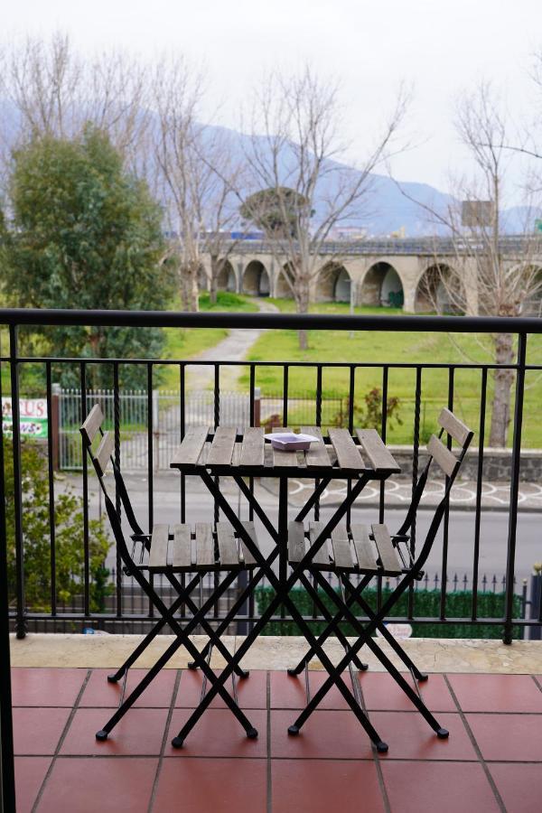 פומפיי Villa Flora מראה חיצוני תמונה