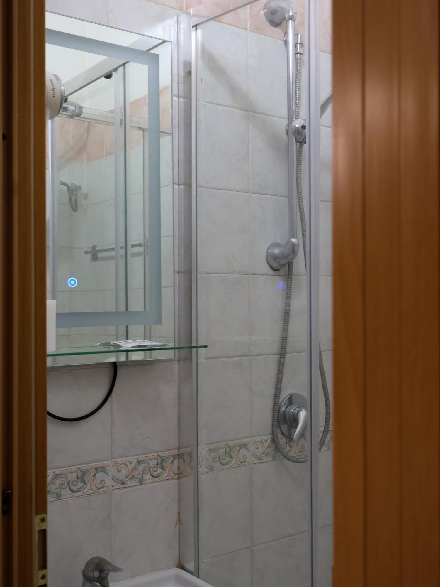 פומפיי Villa Flora מראה חיצוני תמונה